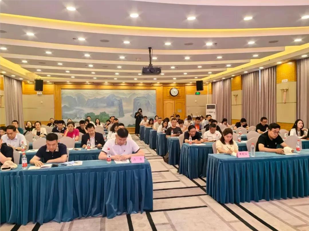 北京山东企业商会书记孙玉州（孙浩天）参加党纪学习教育专题党课