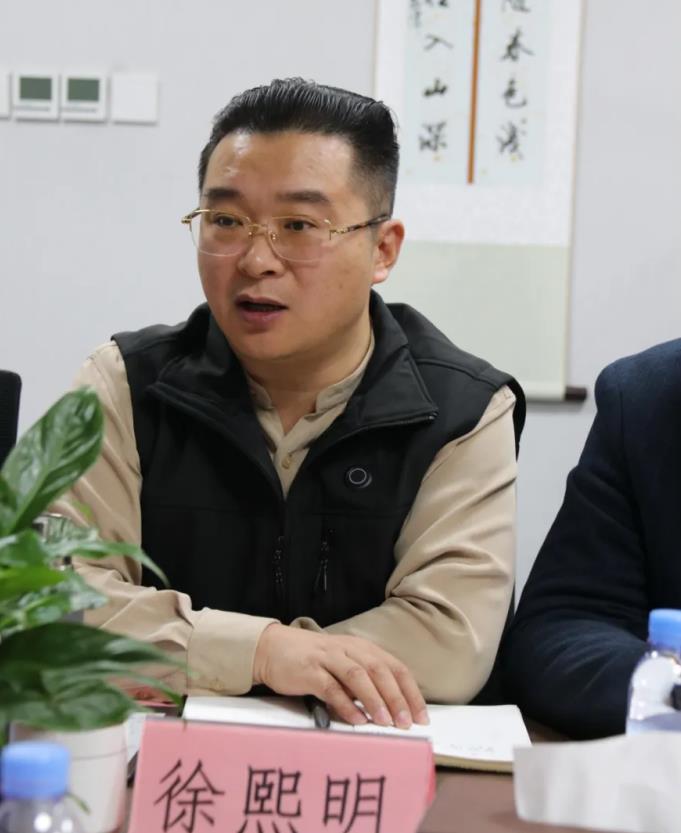 山东省政府驻北京办事处主任苑衍刚一行莅临北京山东企业商会调研座谈